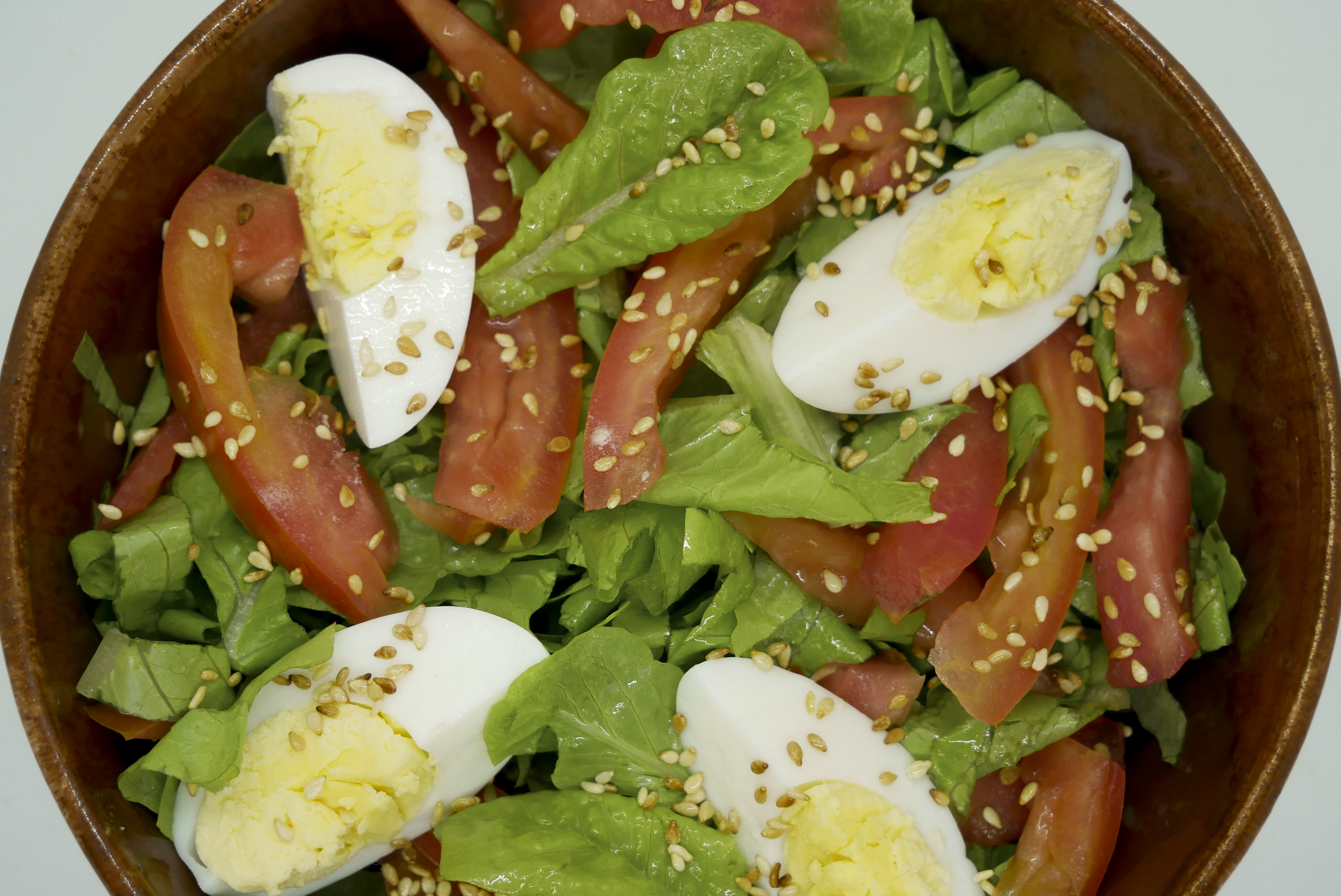 ensaladera con ensalada